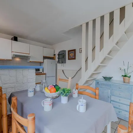 Holiday home Les Jardins Du Barcares-1 By Interhome