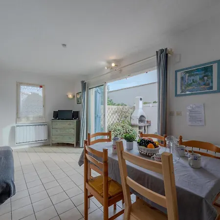 Les Jardins Du Barcares-1 By Interhome Сasa de vacaciones *